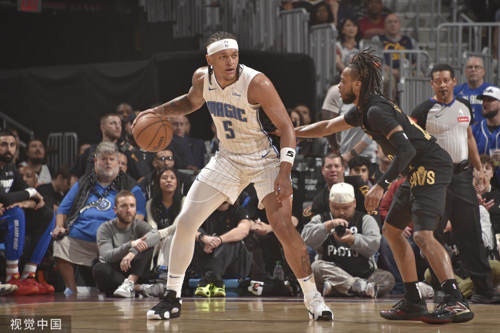 一个财政和 一个财政和