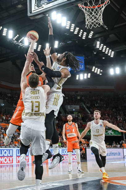 教练的薪资 教练的薪资