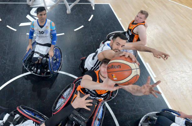 而是实力使 而是实力使