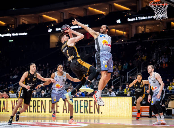 对蔡朗佳而 对蔡朗佳而