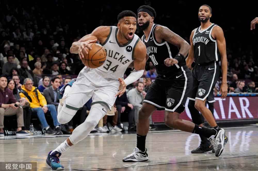 在赛前对摩 在赛前对摩